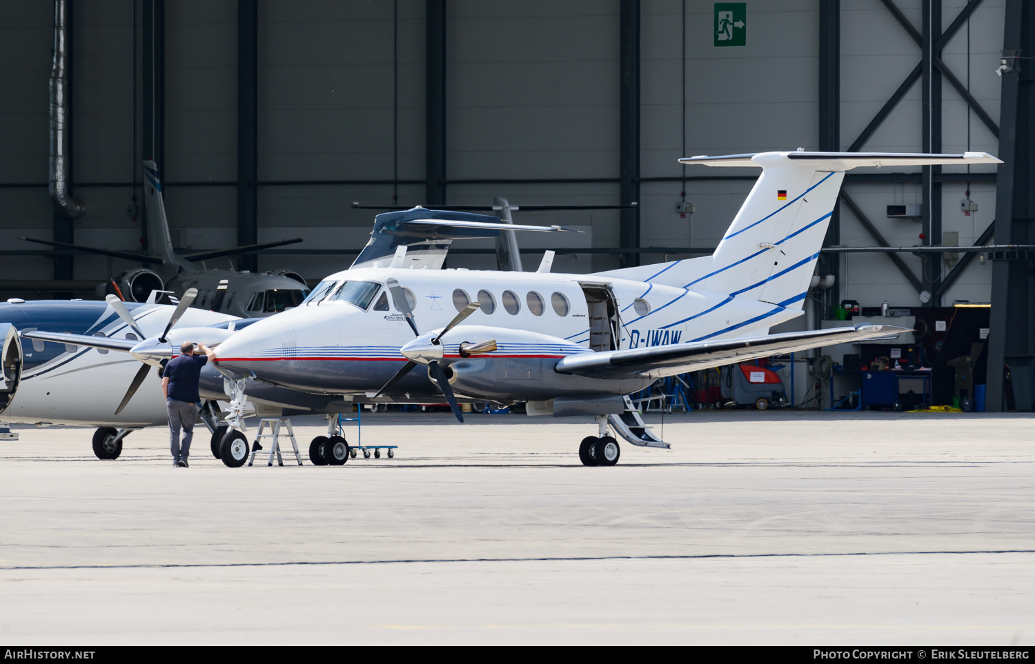 Aircraft Photo of D-IWAW | Beech 200 Super King Air | AirHistory.net #476592