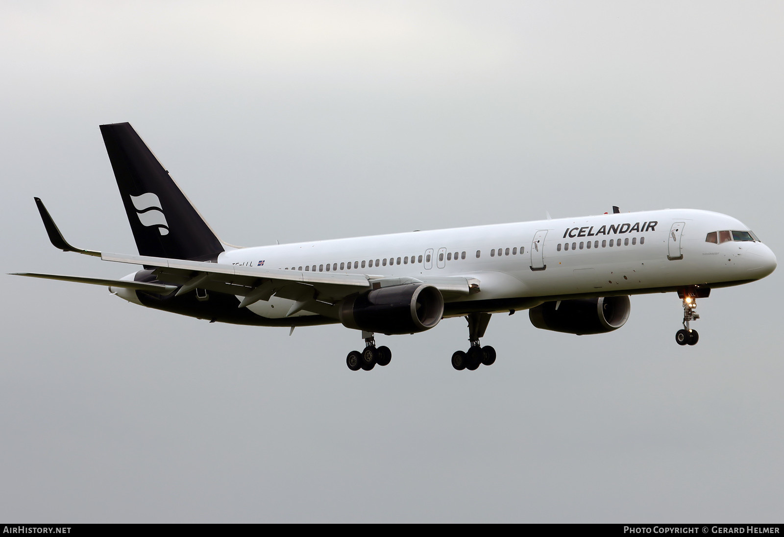 Aircraft Photo of TF-LLL | Boeing 757-256 | Icelandair | AirHistory.net #476612