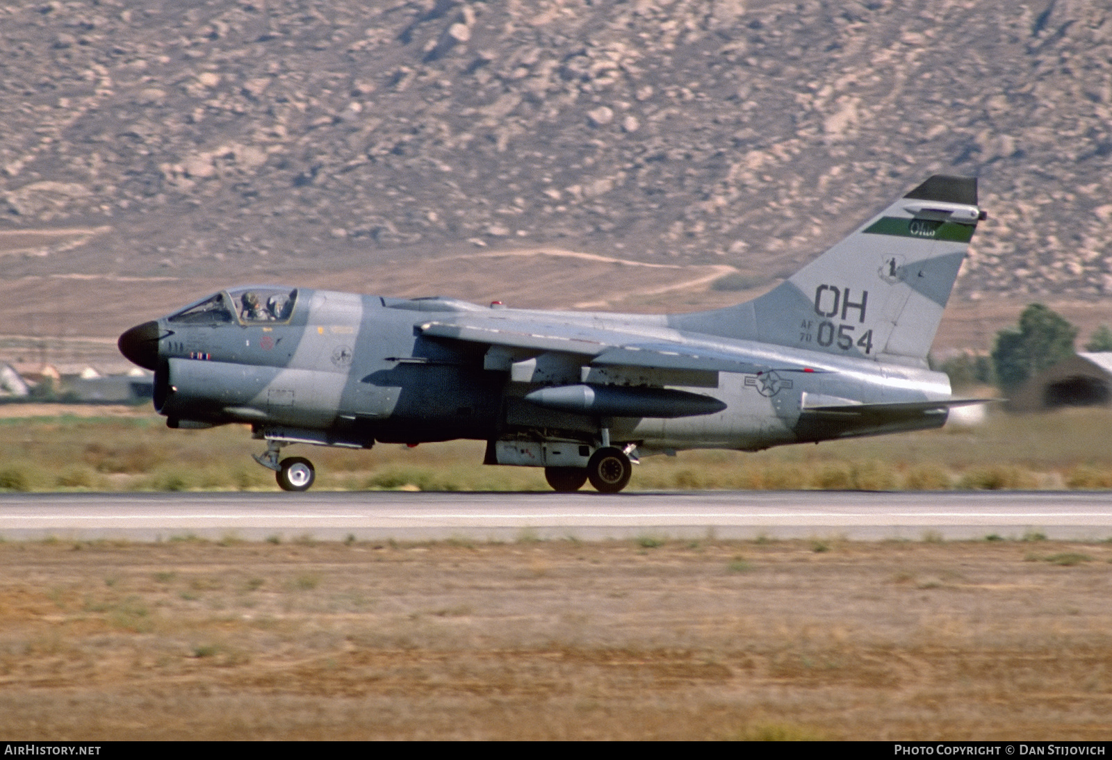 Aircraft Photo of 70-1054 / AF70-054 | LTV A-7D Corsair II | USA - Air Force | AirHistory.net #476641
