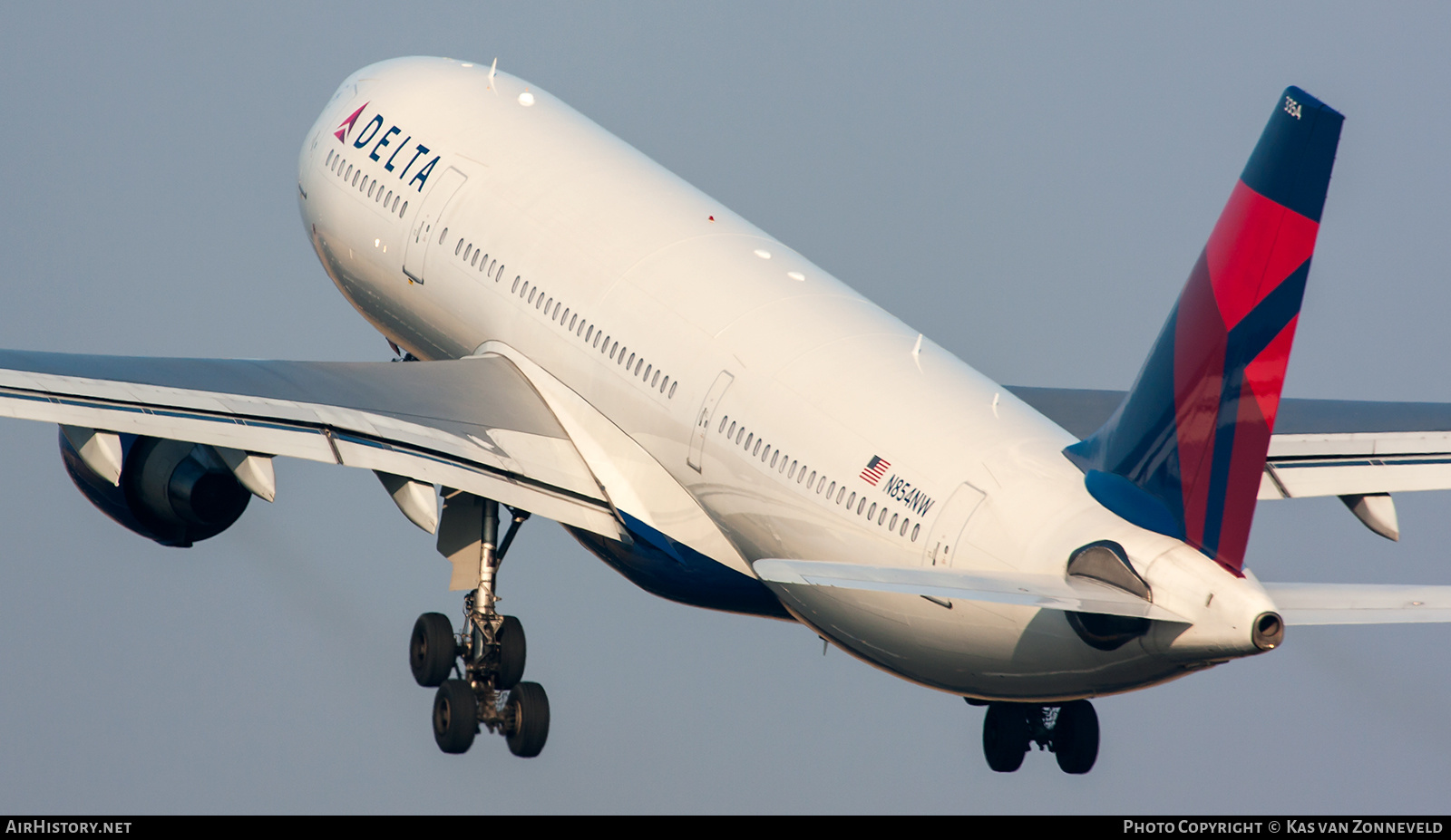 Aircraft Photo of N854NW | Airbus A330-223 | Delta Air Lines | AirHistory.net #476708