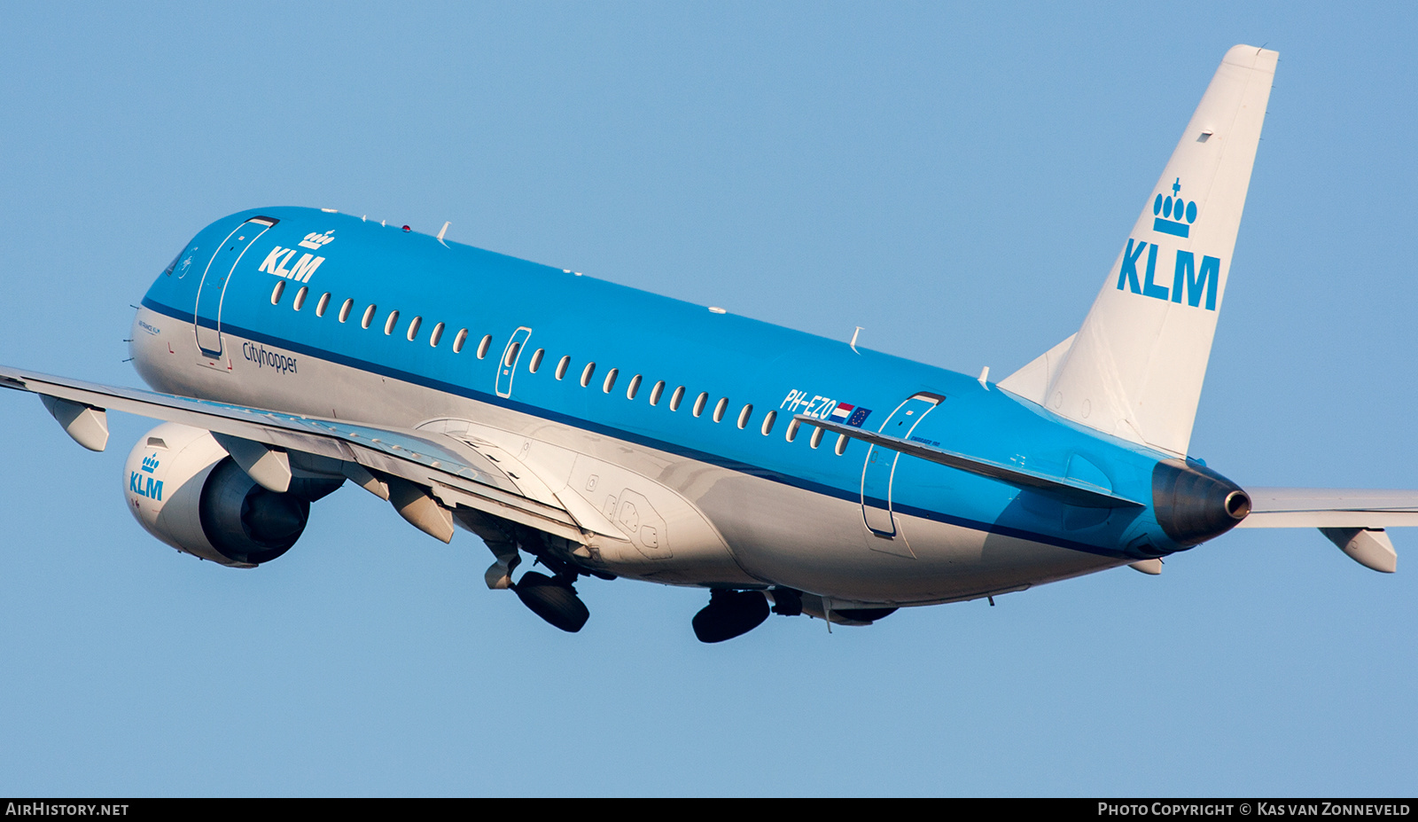Aircraft Photo of PH-EZO | Embraer 190STD (ERJ-190-100STD) | KLM Cityhopper | AirHistory.net #476730