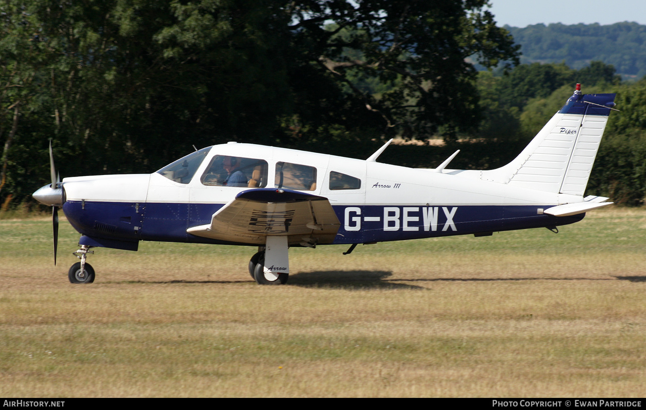 Aircraft Photo of G-BEWX | Piper PA-28R-201 Cherokee Arrow III | AirHistory.net #476835