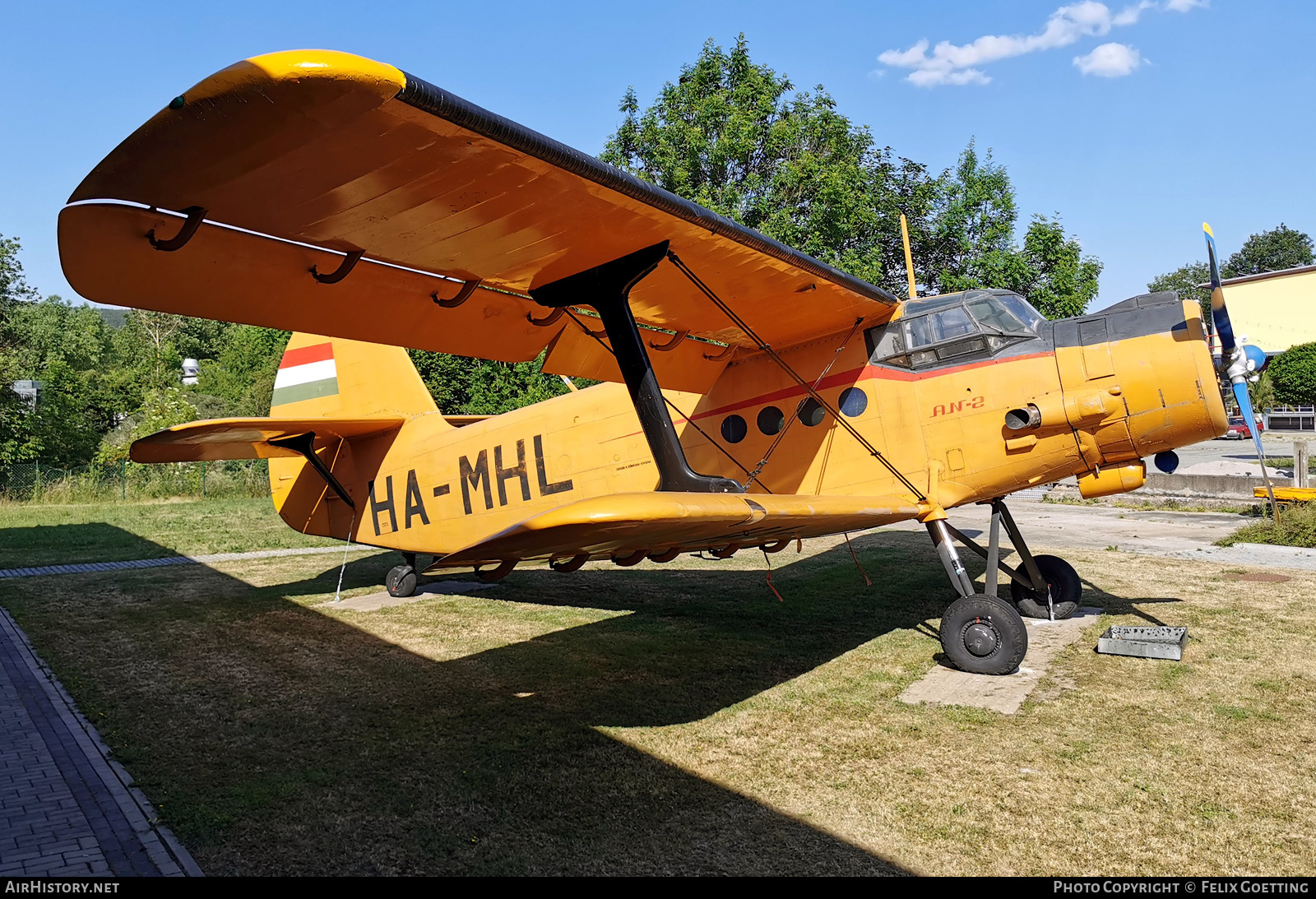 Aircraft Photo of HA-MHL | Antonov An-2R | AirHistory.net #476836