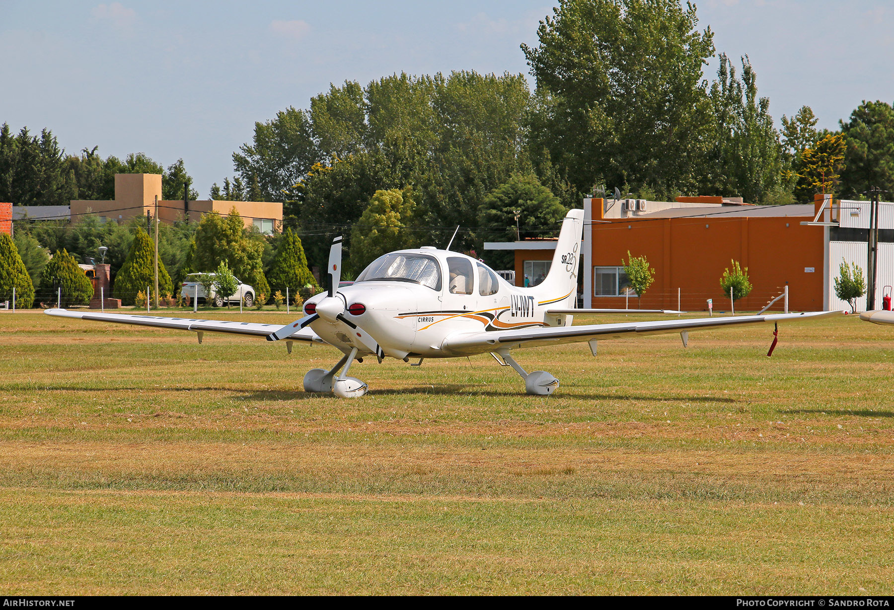 Aircraft Photo of LV-IWT | Cirrus SR-22 G2 | AirHistory.net #476900