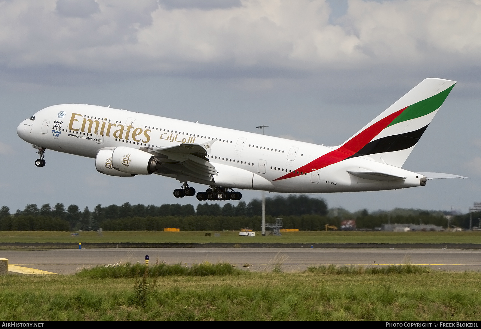 Aircraft Photo of A6-EEZ | Airbus A380-861 | Emirates | AirHistory.net #476955