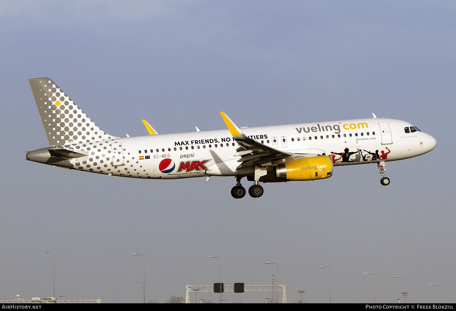 Aircraft Photo of EC-MEQ | Airbus A320-232 | Vueling Airlines | AirHistory.net #476978