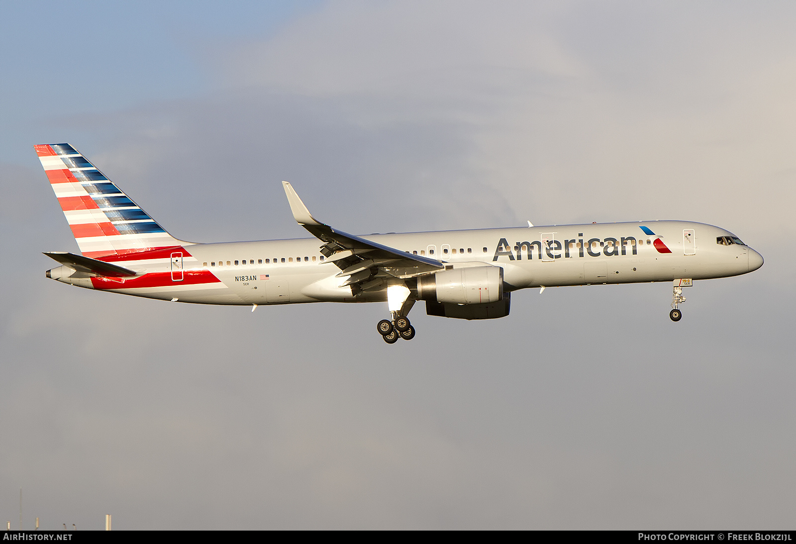 Aircraft Photo of N183AN | Boeing 757-223 | American Airlines | AirHistory.net #476981