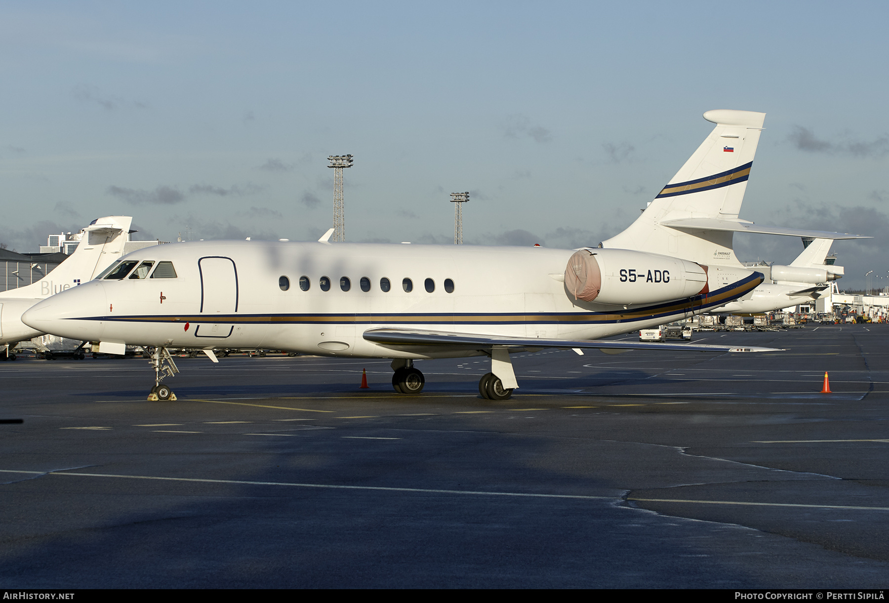 Aircraft Photo of S5-ADG | Dassault Falcon 2000EX | AirHistory.net #477054