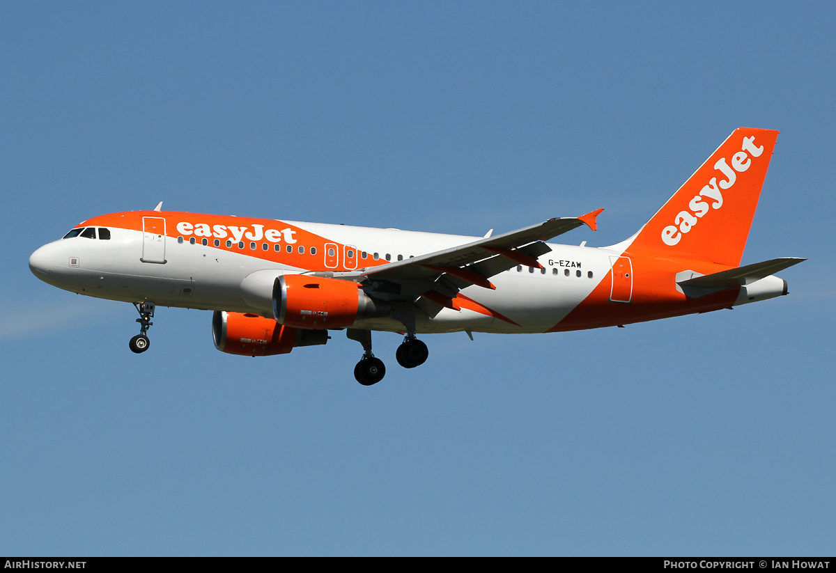 Aircraft Photo of G-EZAW | Airbus A319-111 | EasyJet | AirHistory.net #477128