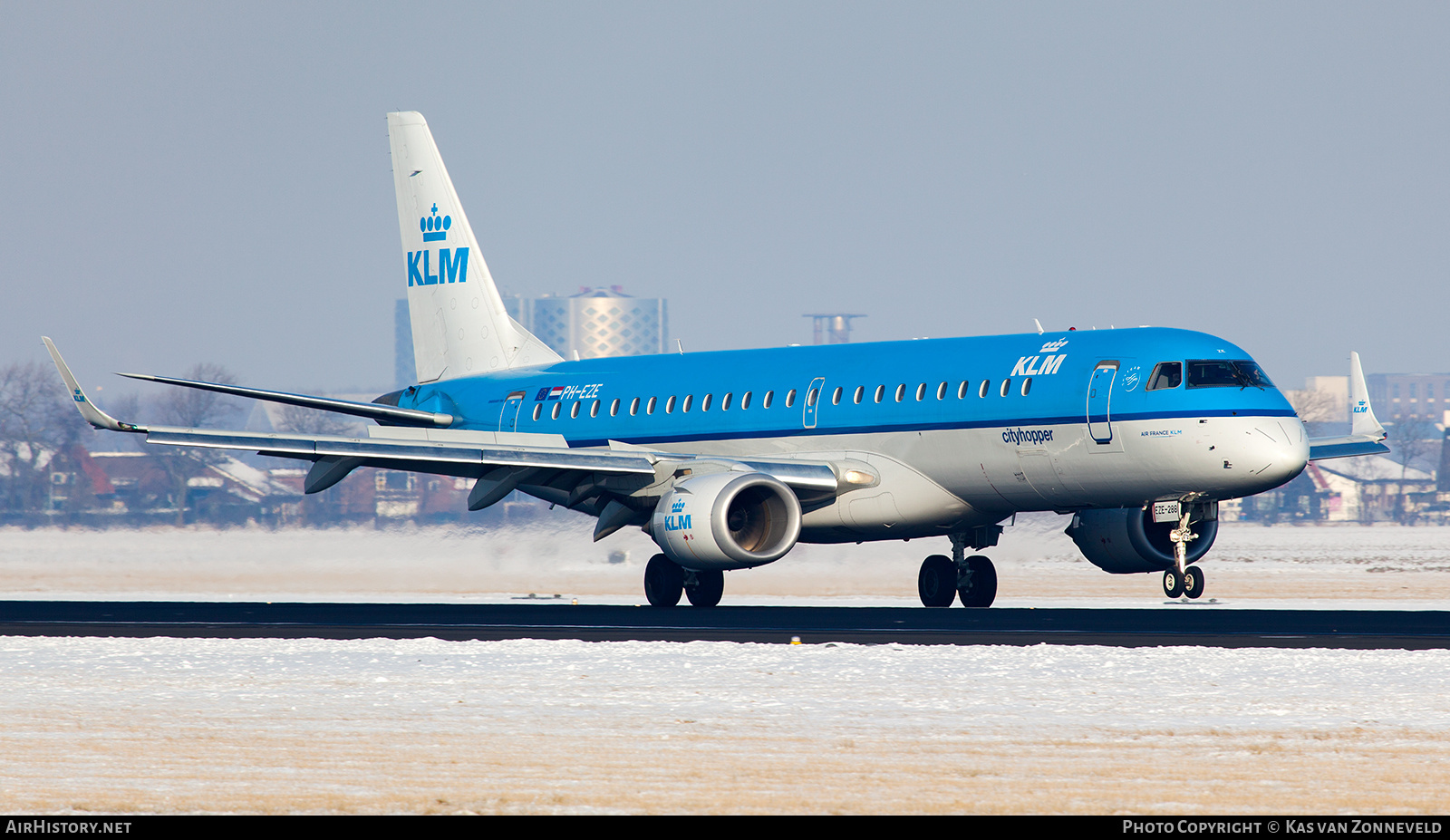 Aircraft Photo of PH-EZE | Embraer 190STD (ERJ-190-100STD) | KLM Cityhopper | AirHistory.net #477161