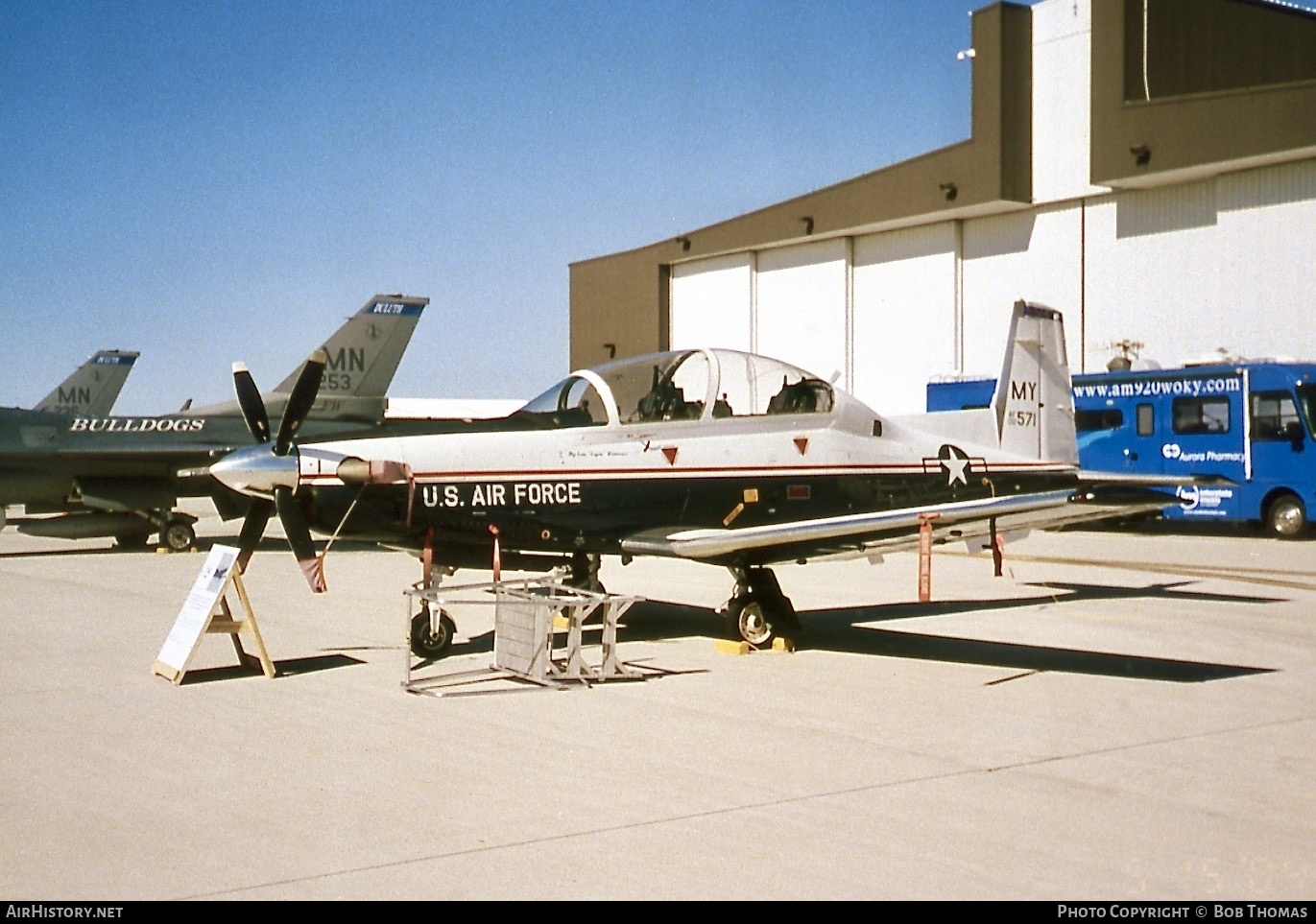 Aircraft Photo of 00-3571 / AF00-571 | Raytheon T-6A Texan II | USA - Air Force | AirHistory.net #477200
