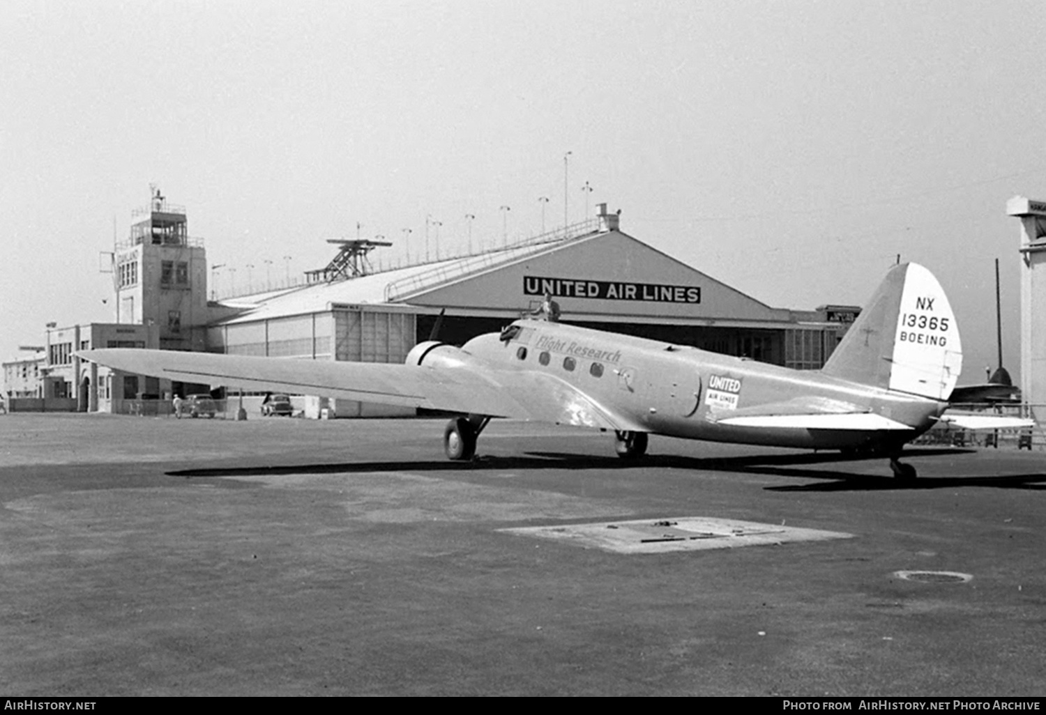 Aircraft Photo of NX13365 | Boeing 247D | United Air Lines | AirHistory.net #477262