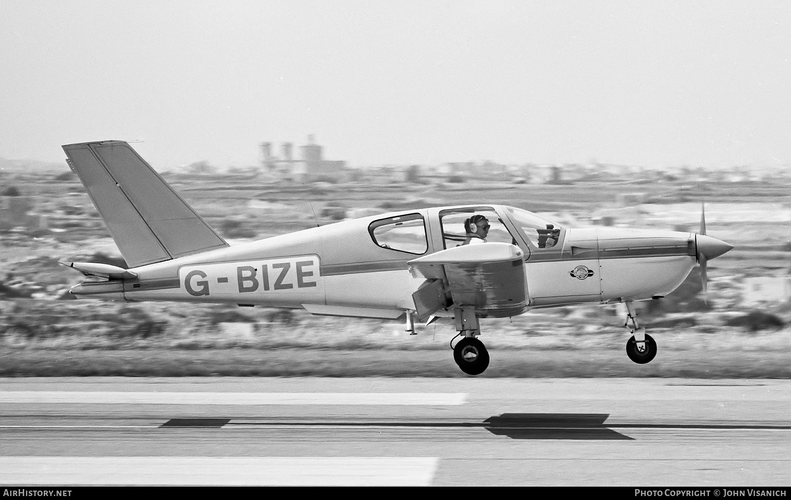 Aircraft Photo of G-BIZE | Socata TB-9 Tampico | AirHistory.net #477305