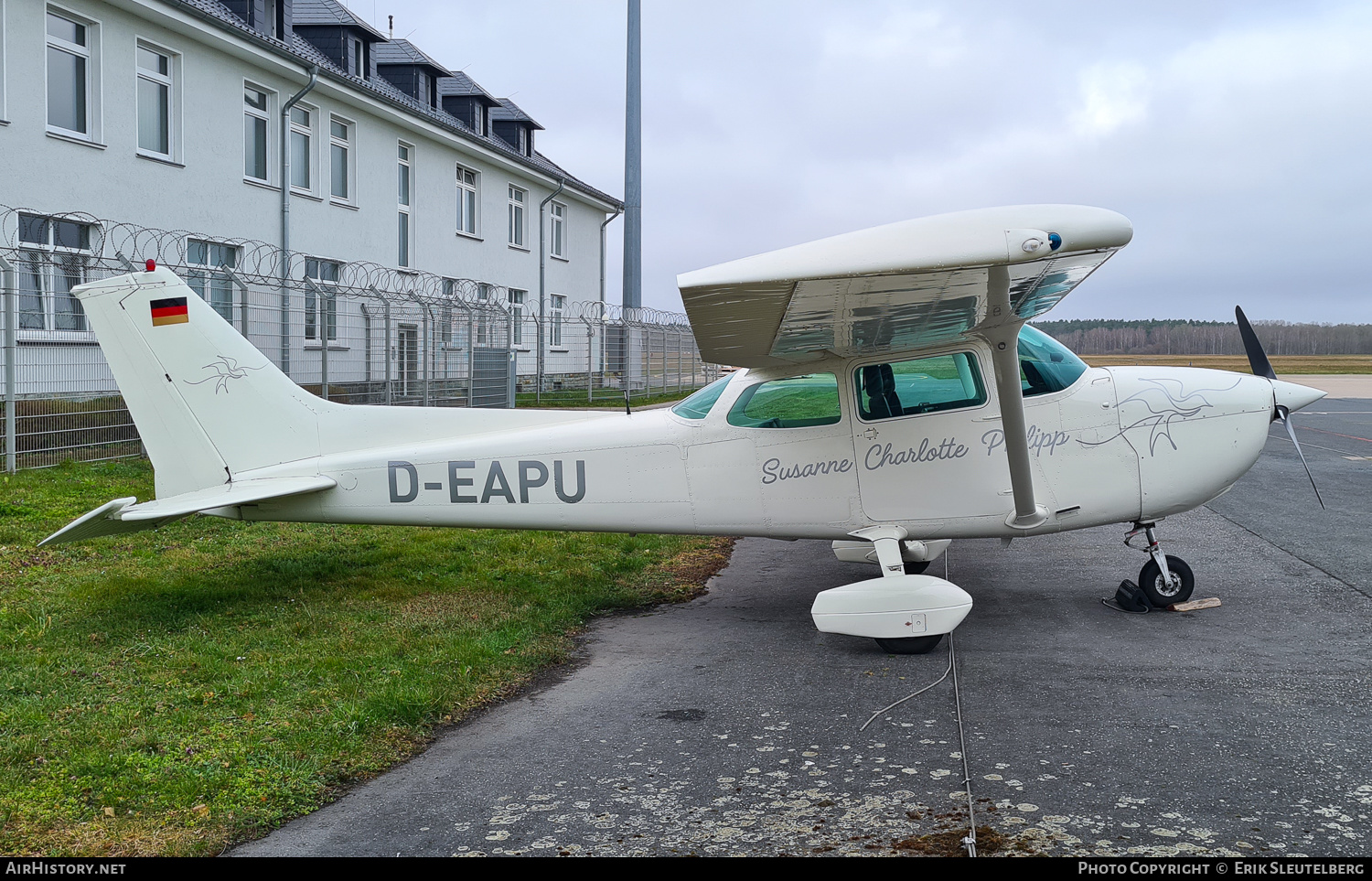 Aircraft Photo of D-EAPU | Cessna 172N | AirHistory.net #477519