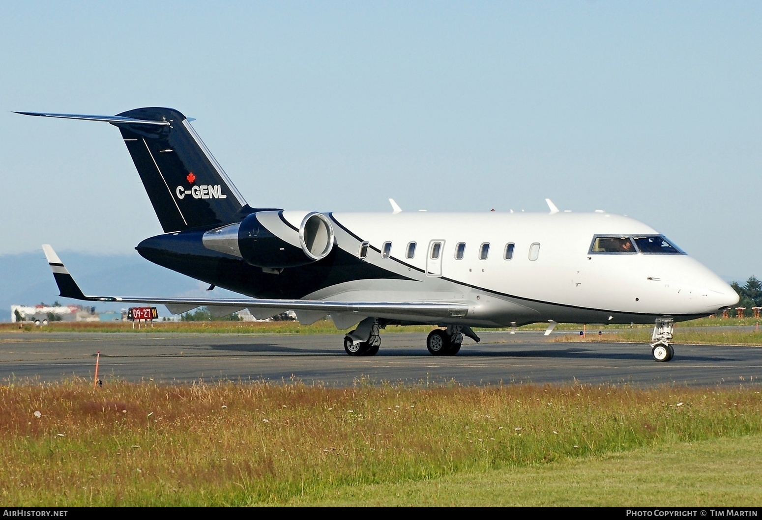 Aircraft Photo of C-GENL | Bombardier Challenger 605 (CL-600-2B16) | AirHistory.net #477538