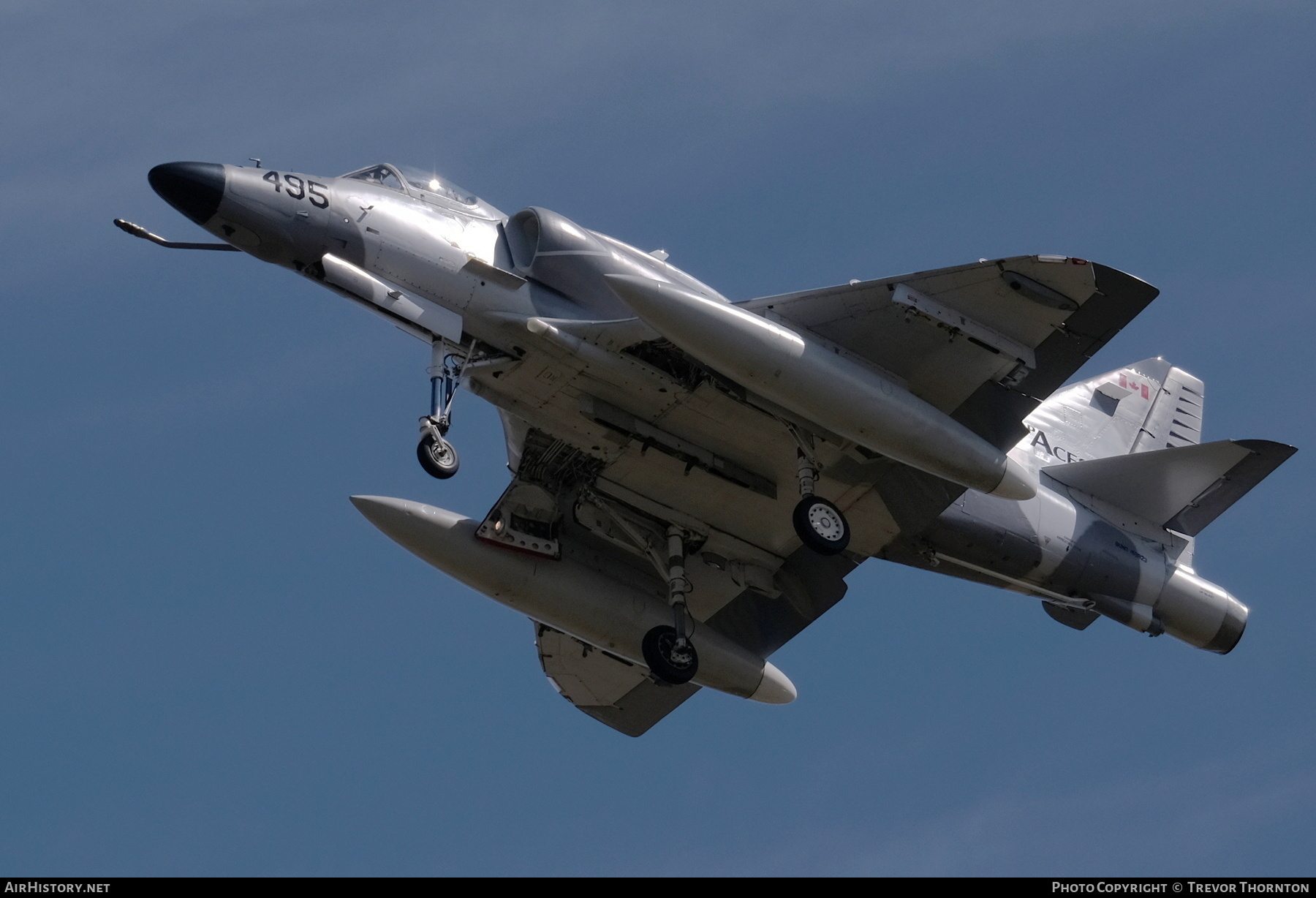 Aircraft Photo of C-FGZE | McDonnell Douglas A-4N Skyhawk II | Top Aces | AirHistory.net #477645