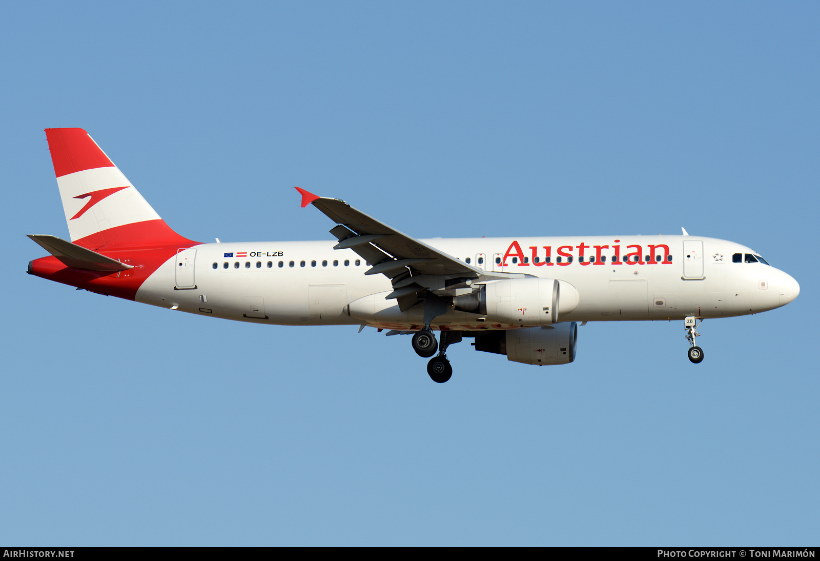 Aircraft Photo of OE-LZB | Airbus A320-214 | Austrian Airlines | AirHistory.net #477750