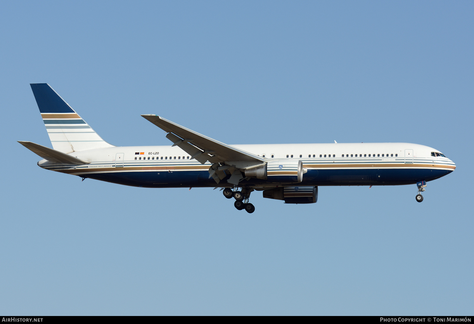 Aircraft Photo of EC-LZO | Boeing 767-35D/ER | Privilege Style | AirHistory.net #477779