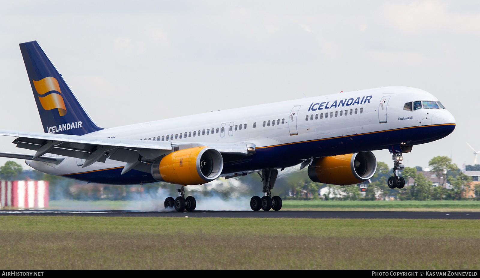 Aircraft Photo of TF-ISL | Boeing 757-223 | Icelandair | AirHistory.net #477849