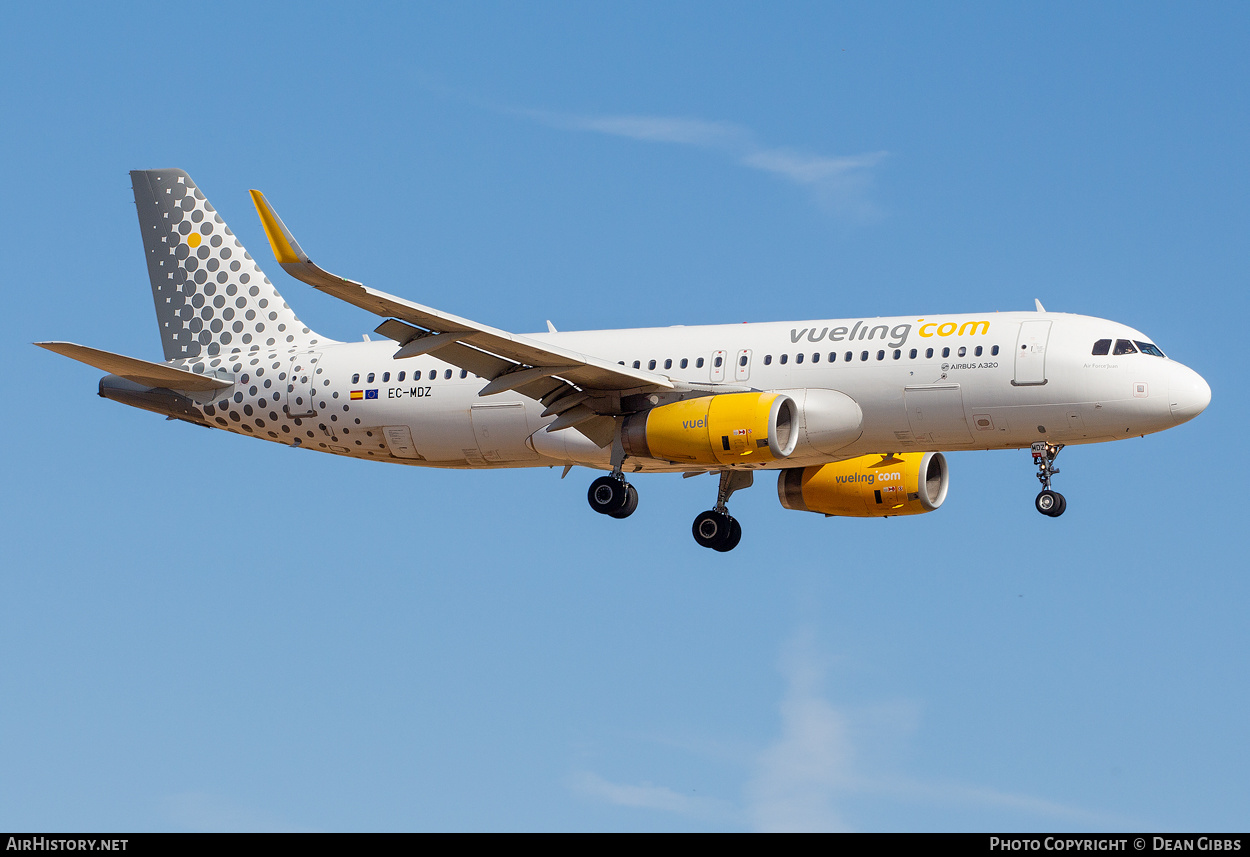 Aircraft Photo of EC-MDZ | Airbus A320-232 | Vueling Airlines | AirHistory.net #477872
