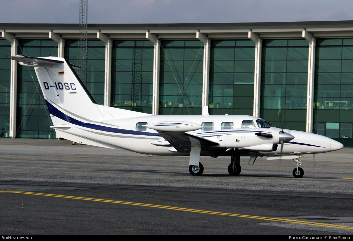 Aircraft Photo of D-IOSC | Piper PA-42-720 Cheyenne IIIA | AirHistory.net #477956