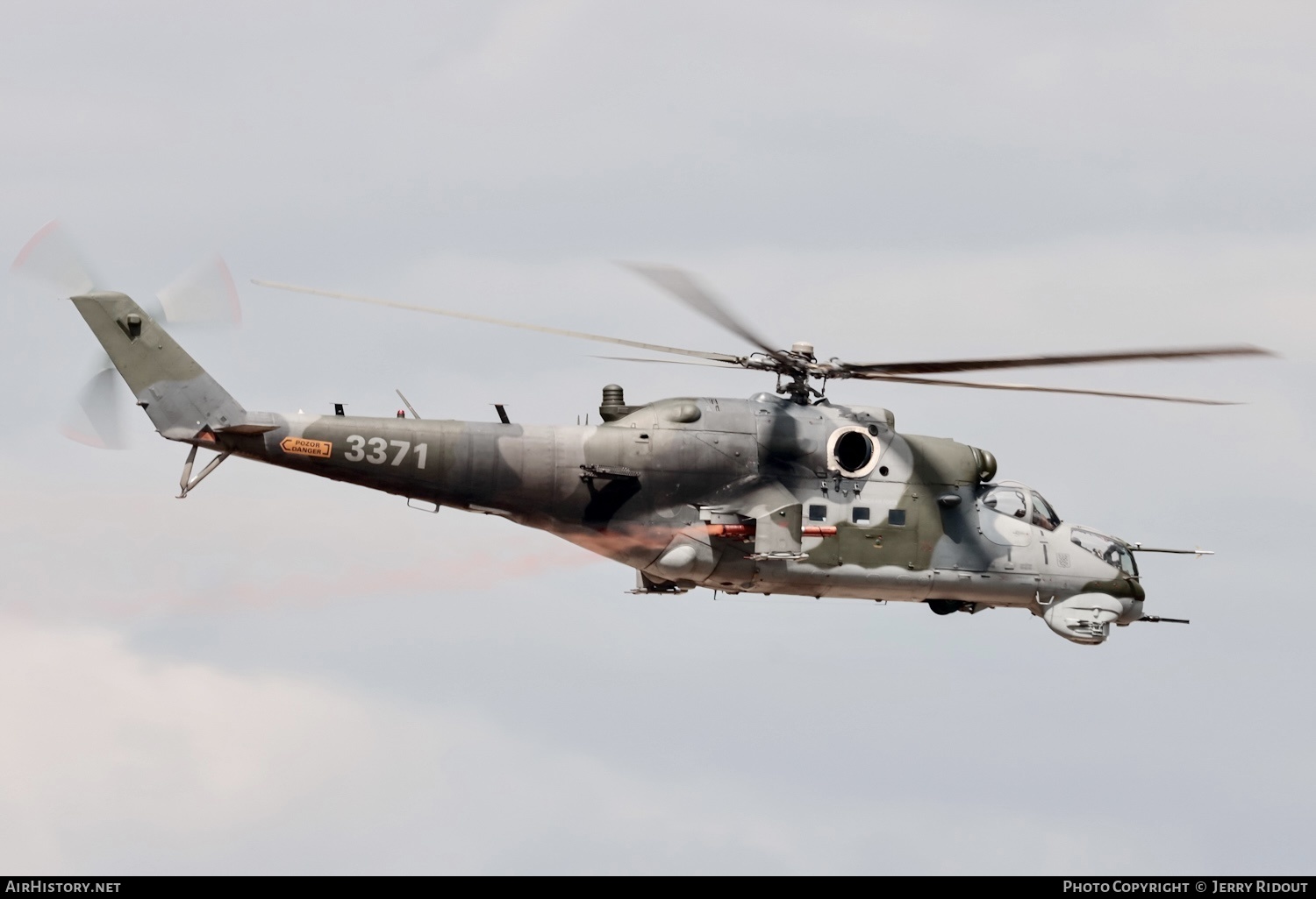 Aircraft Photo of 3371 | Mil Mi-35 | Czechia - Air Force | AirHistory.net #478163