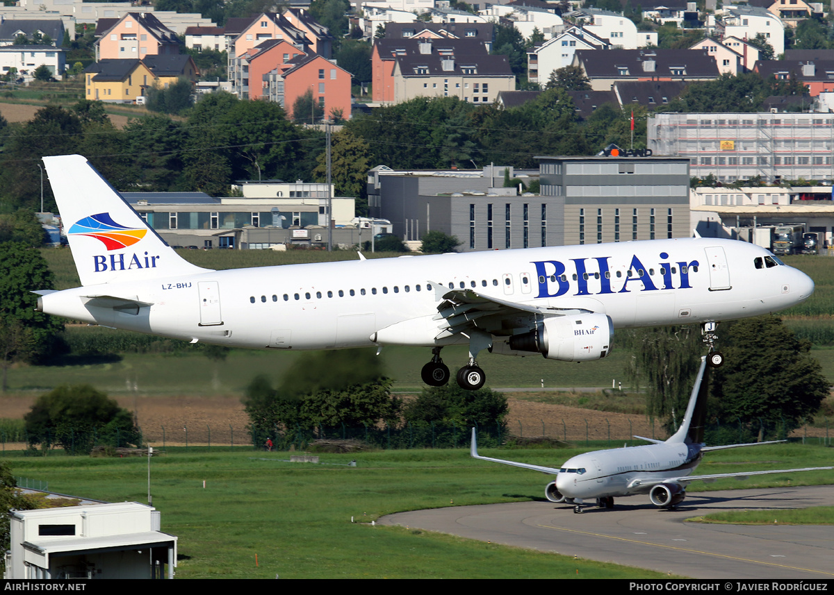 Aircraft Photo of LZ-BHJ | Airbus A320-211 | Balkan Holidays Air - BH Air | AirHistory.net #478215