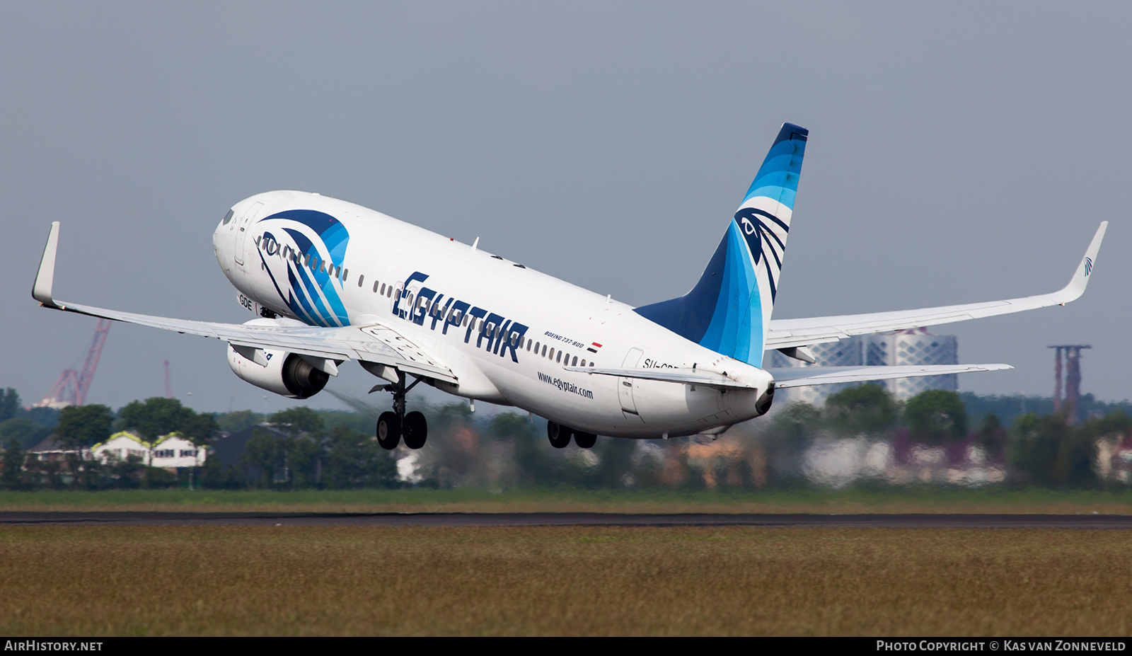 Aircraft Photo of SU-GDE | Boeing 737-866 | EgyptAir | AirHistory.net #478240