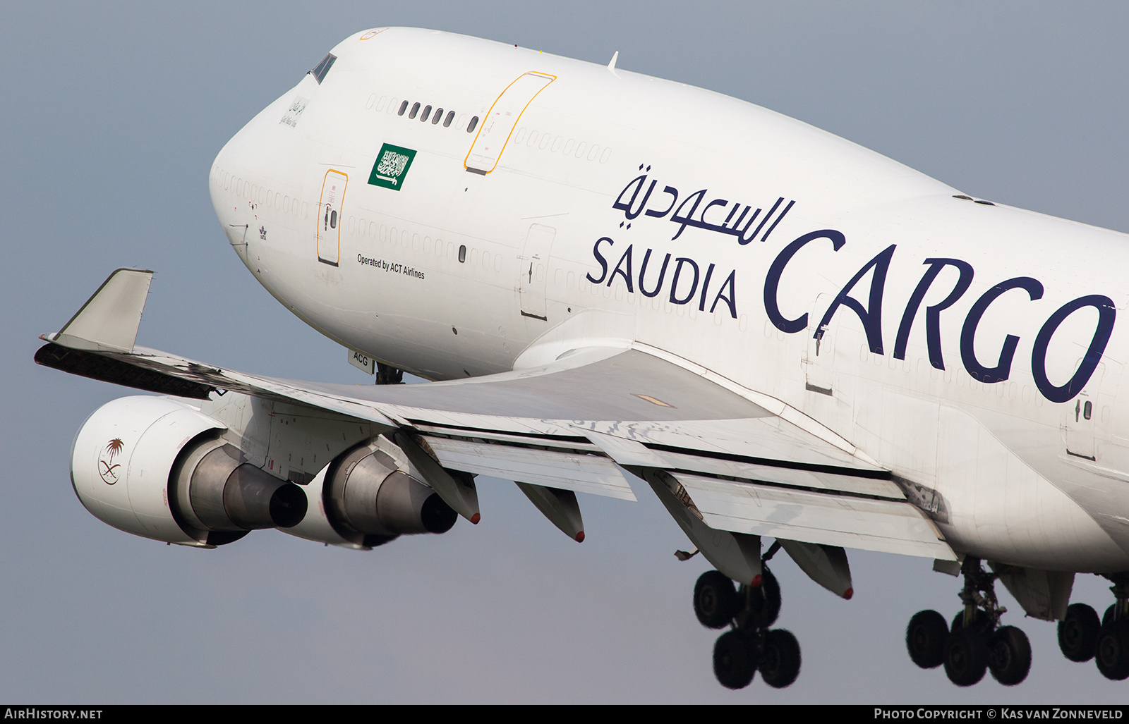 Aircraft Photo of TC-ACG | Boeing 747-481(BDSF) | Saudi Arabian Airlines Cargo | AirHistory.net #478279