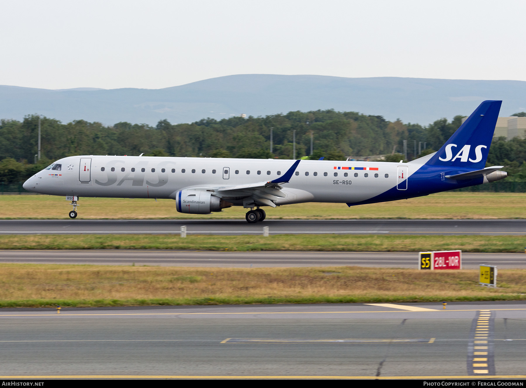 Aircraft Photo of SE-RSO | Embraer 195LR (ERJ-190-200LR) | Scandinavian Airlines - SAS | AirHistory.net #478420