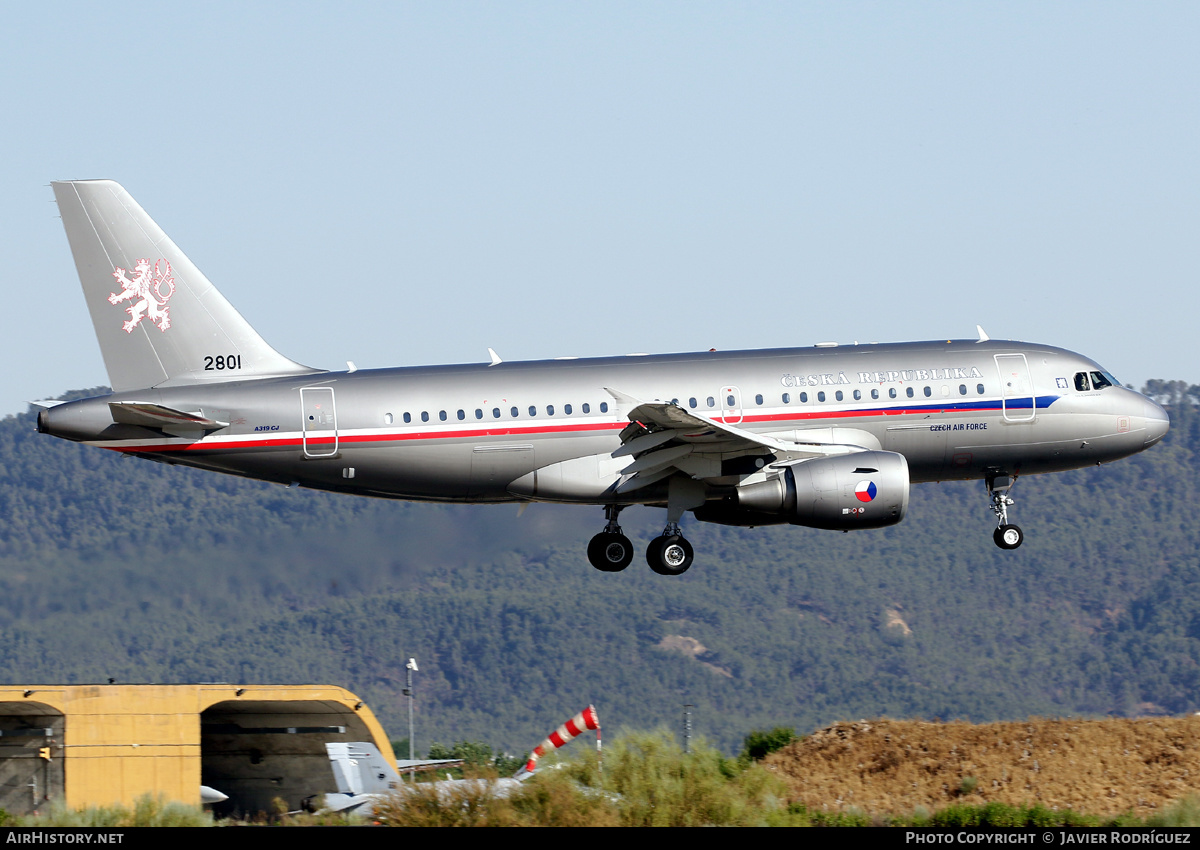 Aircraft Photo of 2801 | Airbus ACJ319 (A319-115/CJ) | Czechia - Air Force | AirHistory.net #478467