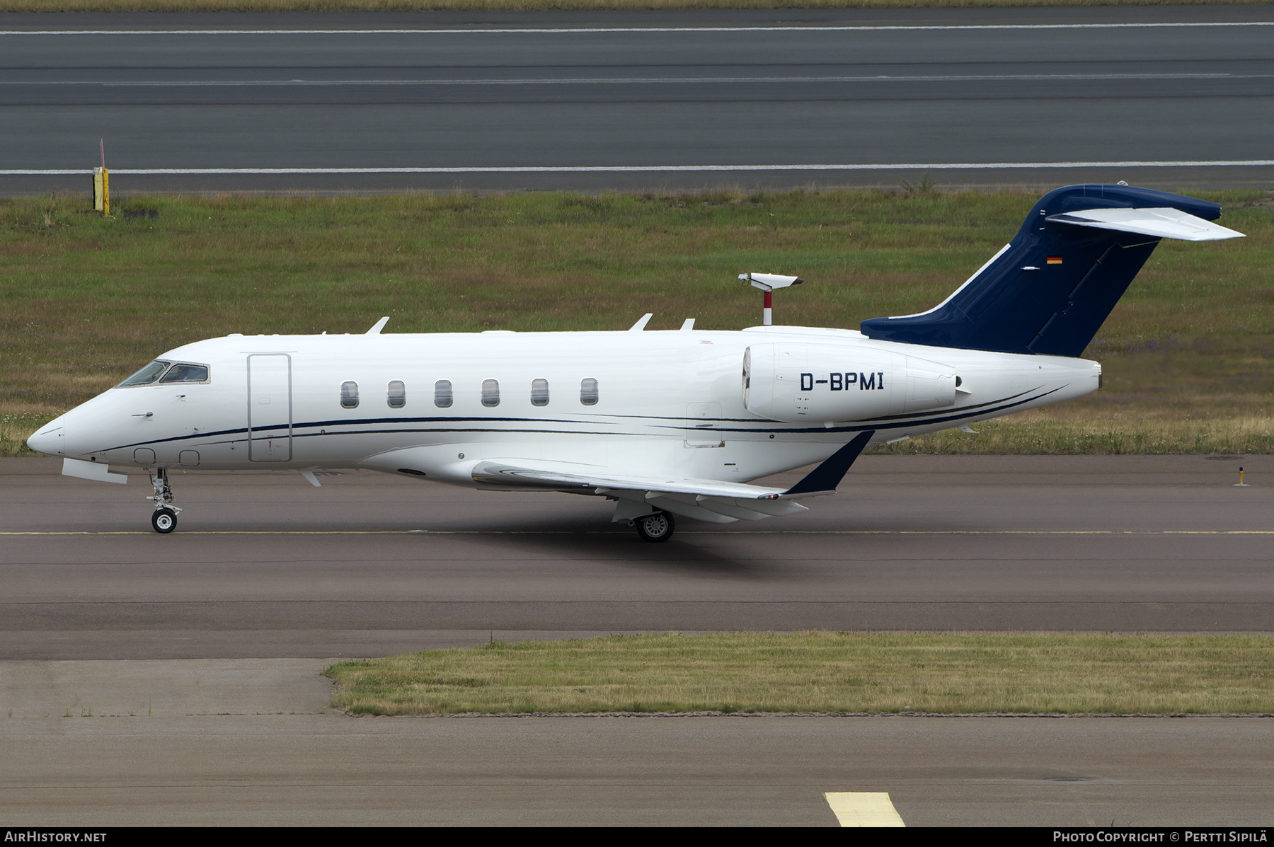 Aircraft Photo of D-BPMI | Bombardier Challenger 350 (BD-100-1A10) | AirHistory.net #478656