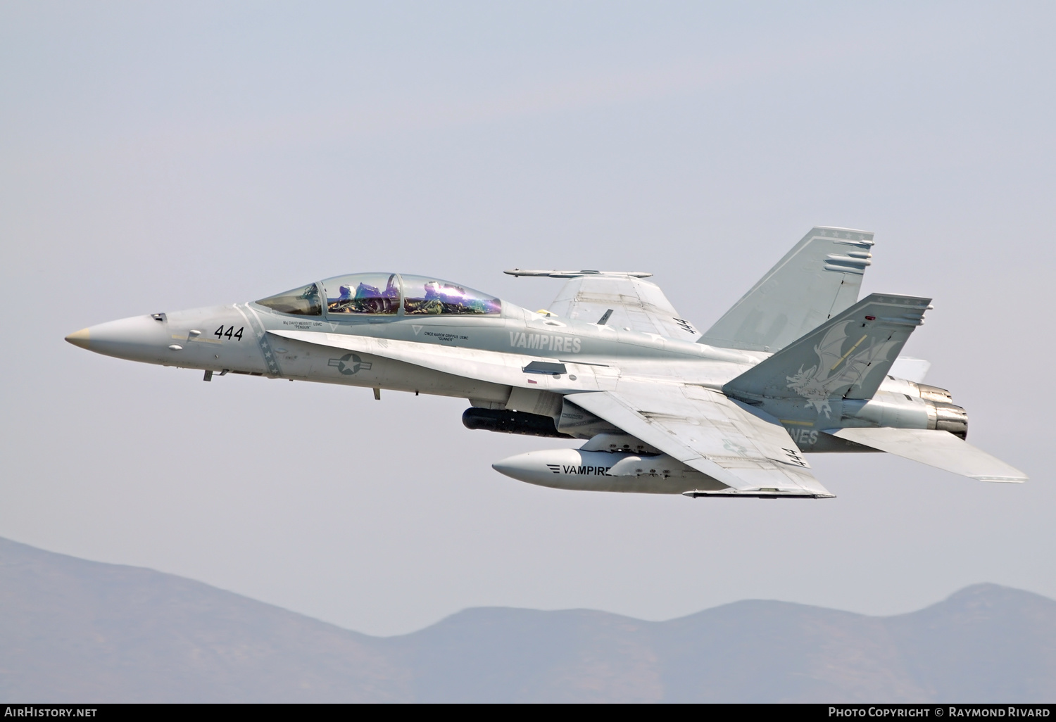 Aircraft Photo of 164254 | McDonnell Douglas F/A-18D Hornet | USA - Navy | AirHistory.net #478722