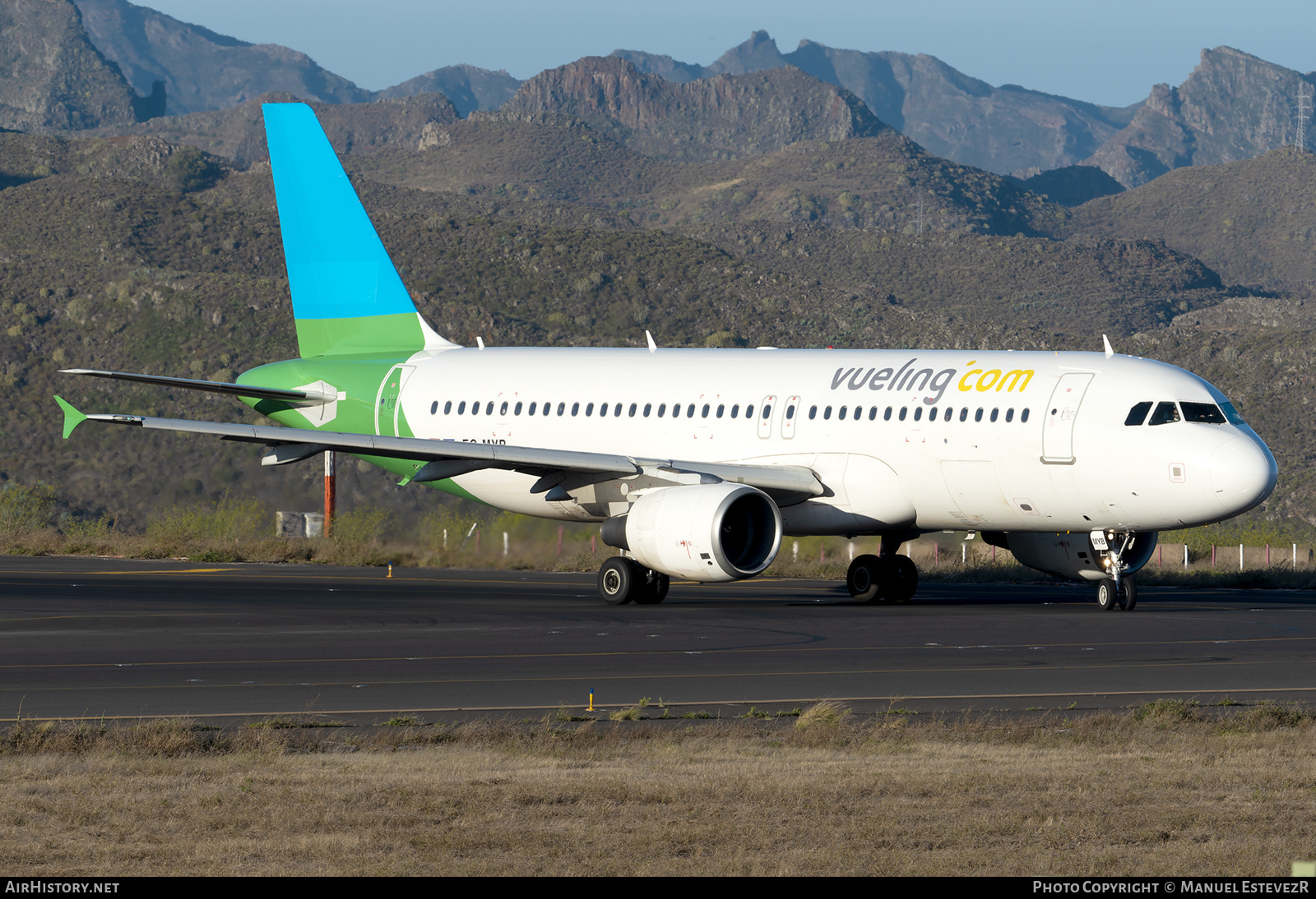 Aircraft Photo of EC-MYB | Airbus A320-214 | Vueling Airlines | AirHistory.net #478757