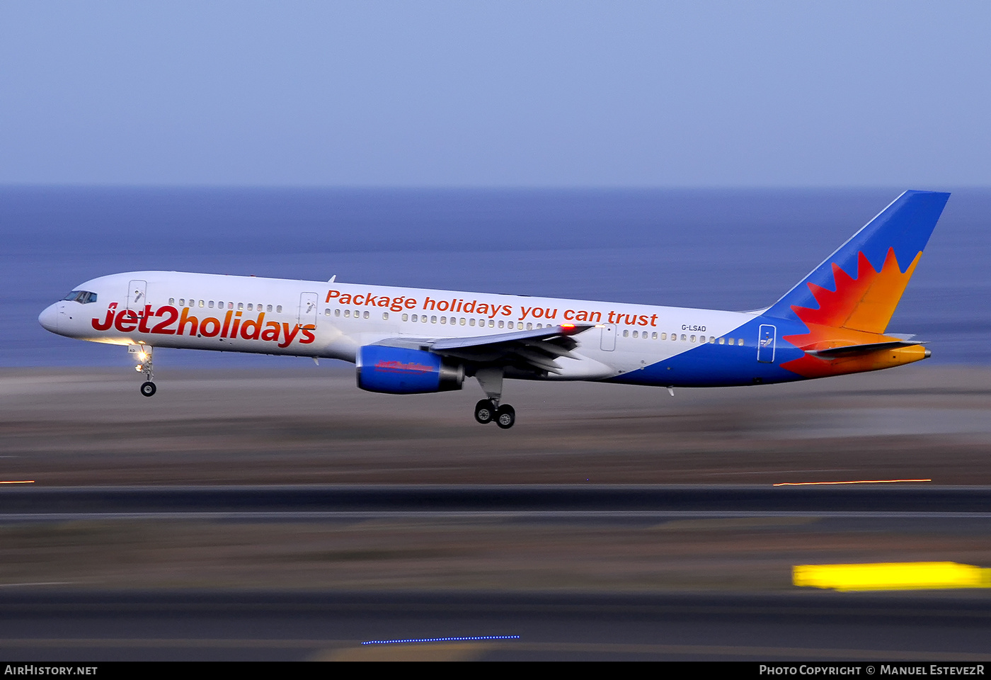 Aircraft Photo of G-LSAD | Boeing 757-23N | Jet2 Holidays | AirHistory.net #478767