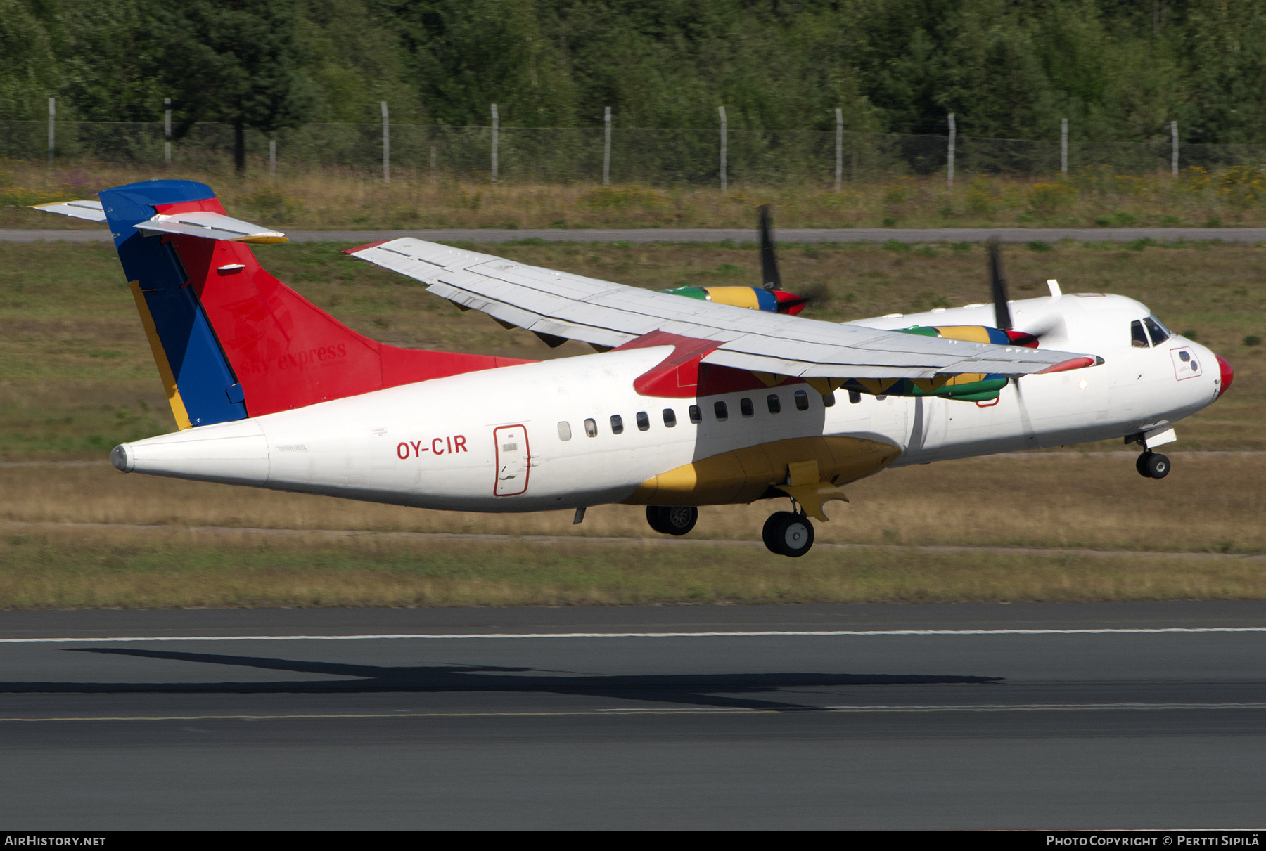 Aircraft Photo of OY-CIR | ATR ATR-42-300 | Danish Air Transport - DAT | AirHistory.net #478791