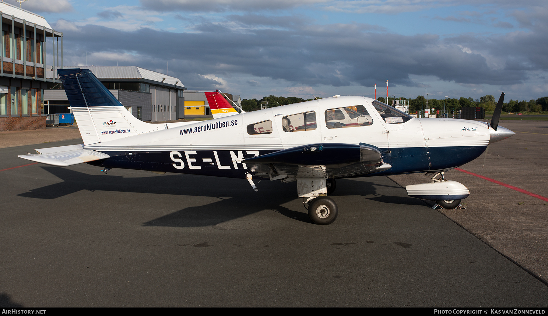 Aircraft Photo of SE-LMZ | Piper PA-28-181 Archer III | Aeroklubben i Göteborg | AirHistory.net #478839