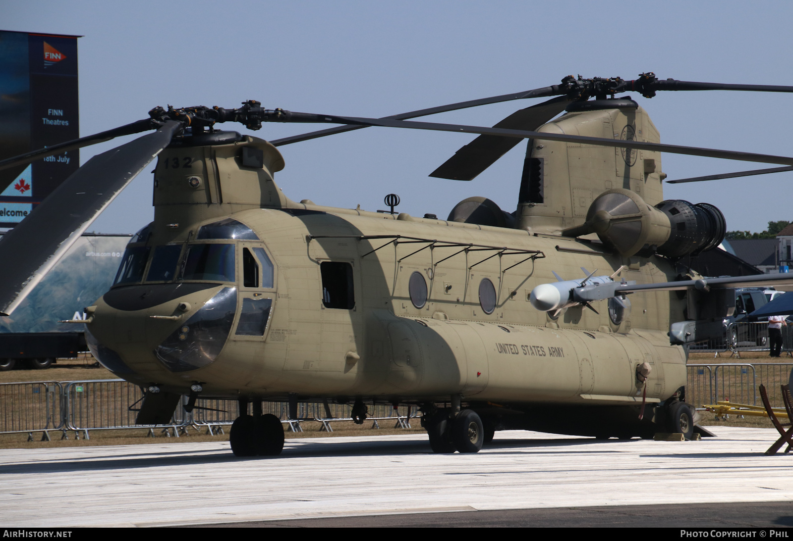 Aircraft Photo of 13-8132 / 13-05132 | Boeing CH-47F Chinook (414) | USA - Army | AirHistory.net #479078