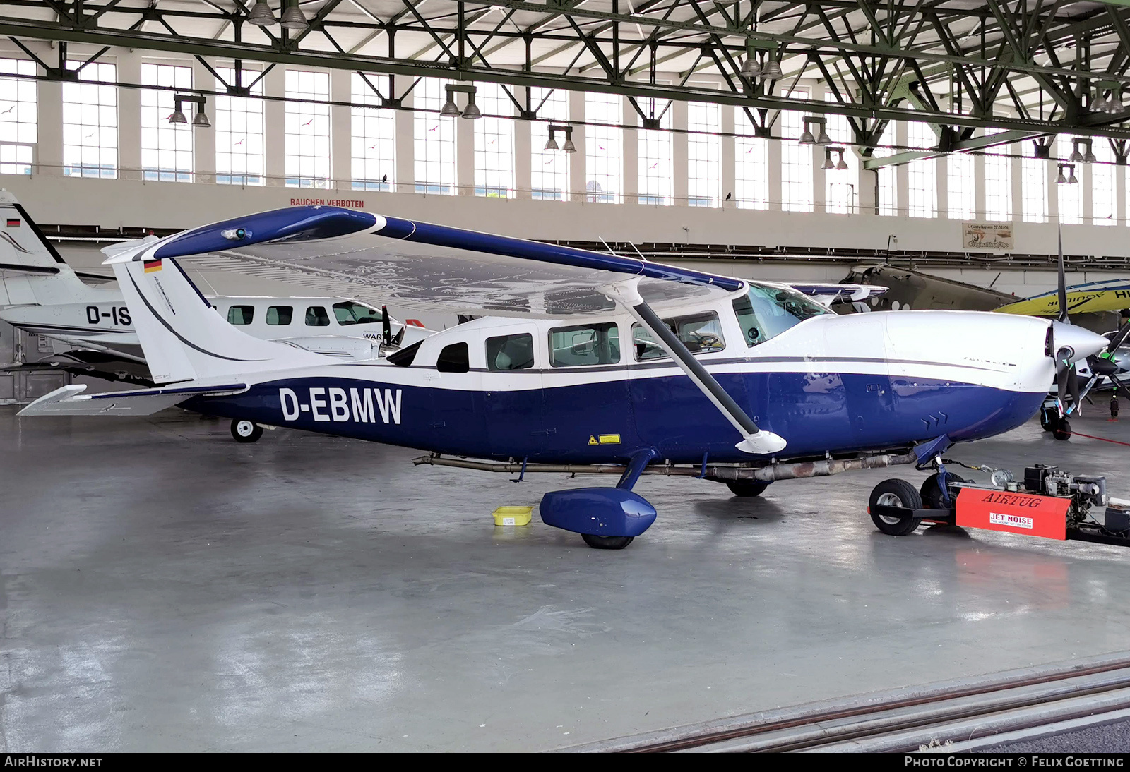 Aircraft Photo of D-EBMW | Cessna 207 Skywagon 207 | AirHistory.net #479087