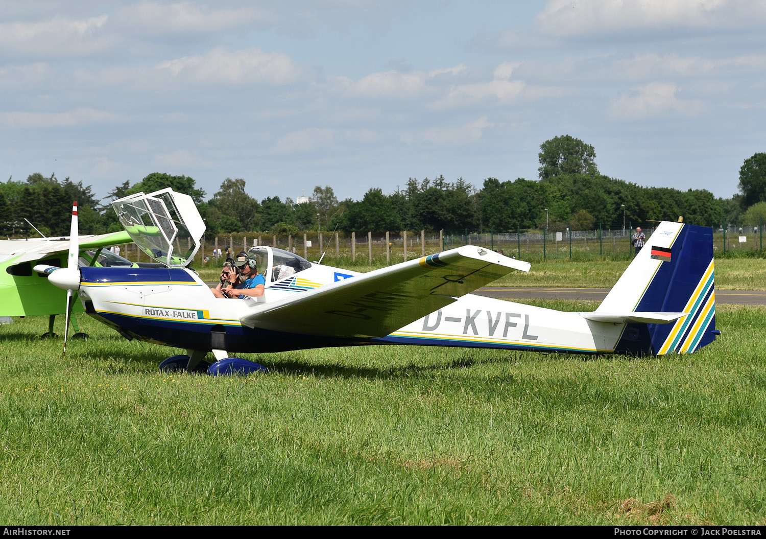 Aircraft Photo of D-KVFL | Scheibe SF-25C/TL Rotax-Falke | AirHistory.net #479100