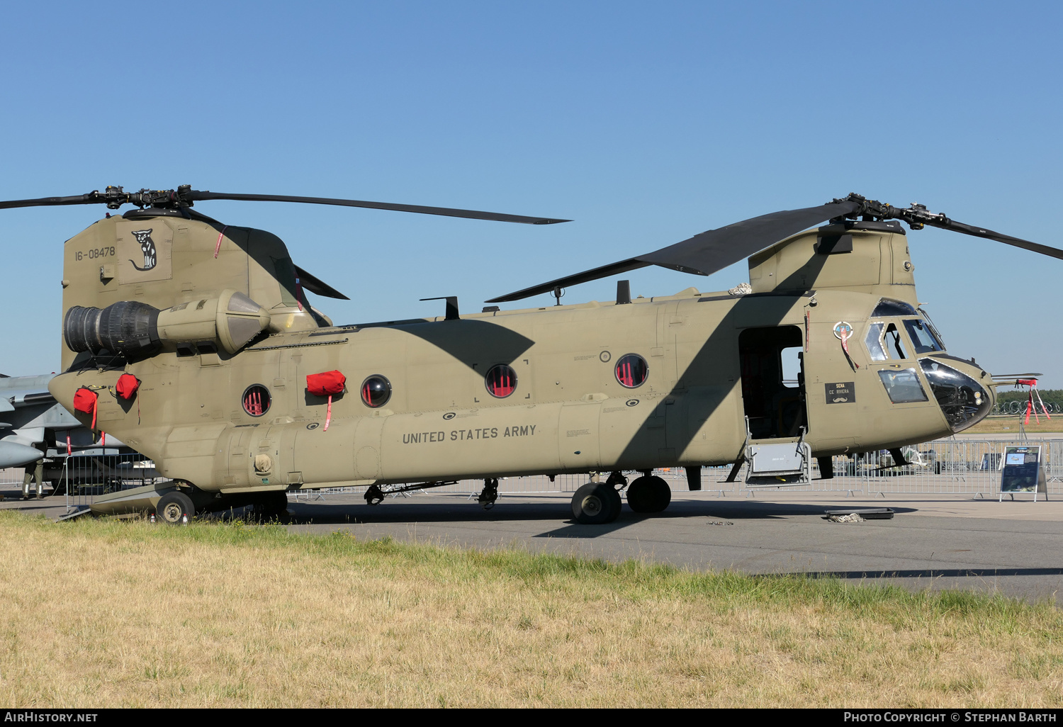 Aircraft Photo of 16-8478 / 16-08478 | Boeing CH-47F Chinook (414) | USA - Army | AirHistory.net #479216