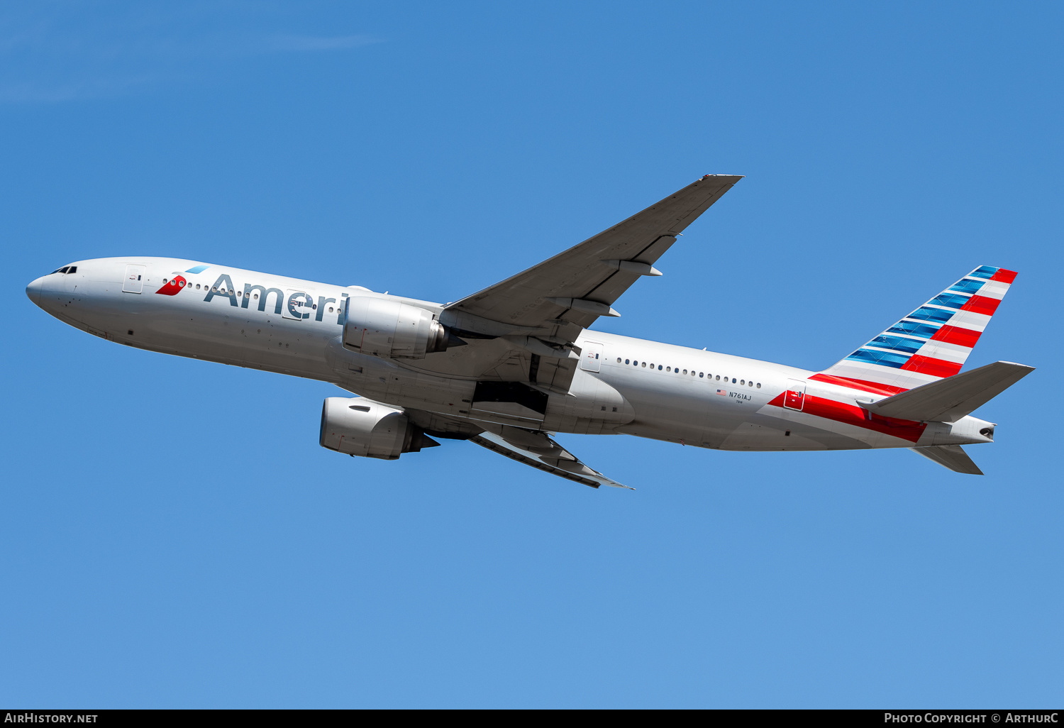 Aircraft Photo of N761AJ | Boeing 777-223/ER | American Airlines | AirHistory.net #479262