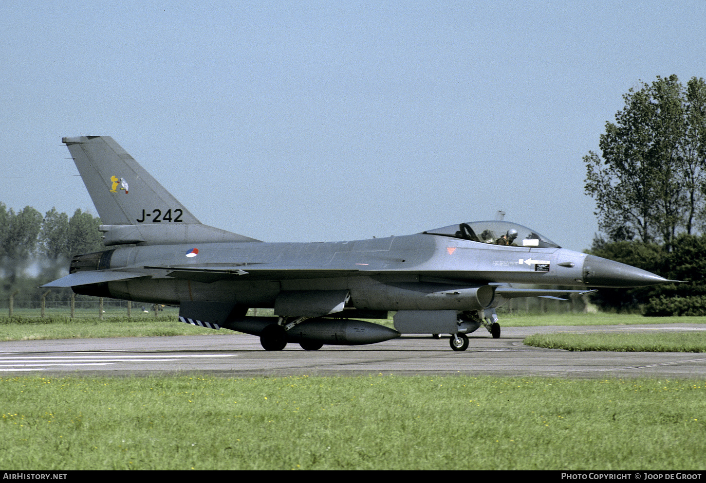 Aircraft Photo of J-242 | General Dynamics F-16A Fighting Falcon | Netherlands - Air Force | AirHistory.net #479309