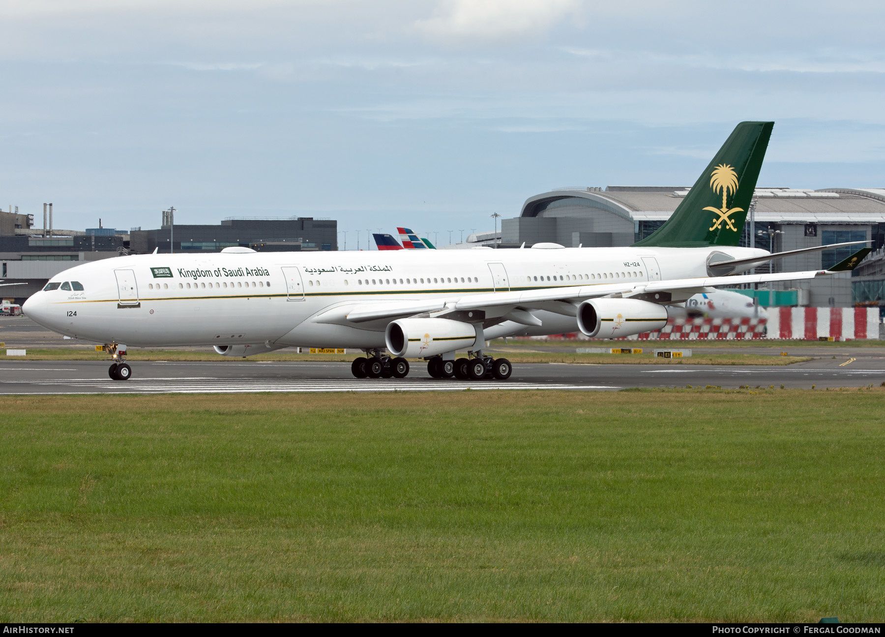 Aircraft Photo of HZ-124 | Airbus A340-211 | Kingdom of Saudi Arabia | AirHistory.net #479355