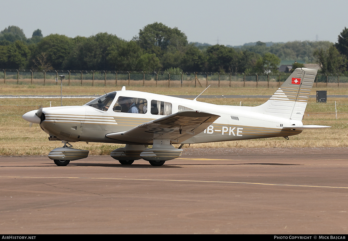 Aircraft Photo of HB-PKE | Piper PA-28-181 Archer II | AirHistory.net #479380
