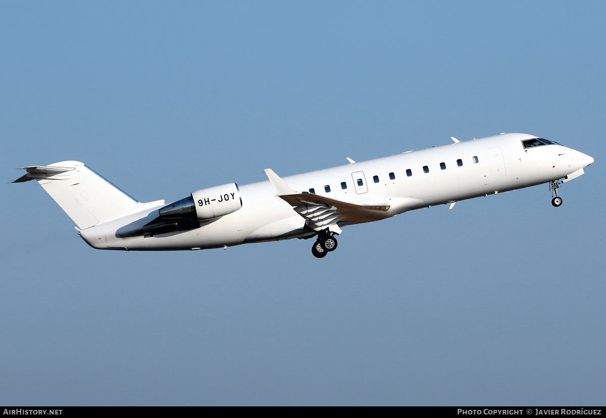 Aircraft Photo of 9H-JOY | Bombardier CRJ-200ER (CL-600-2B19) | AirHistory.net #479442