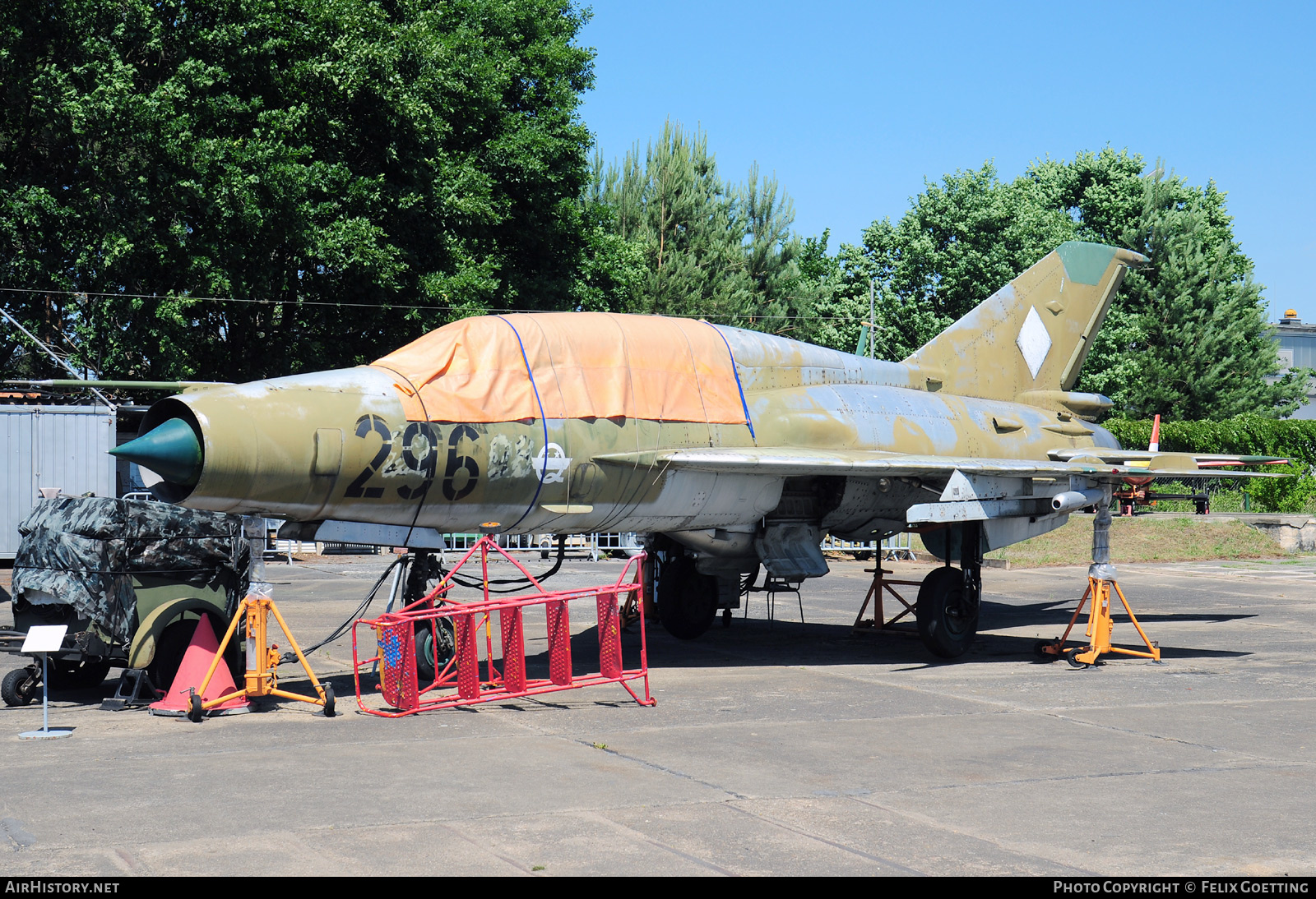 Aircraft Photo of 296 | Mikoyan-Gurevich MiG-21U-600 | East Germany - Air Force | AirHistory.net #479458