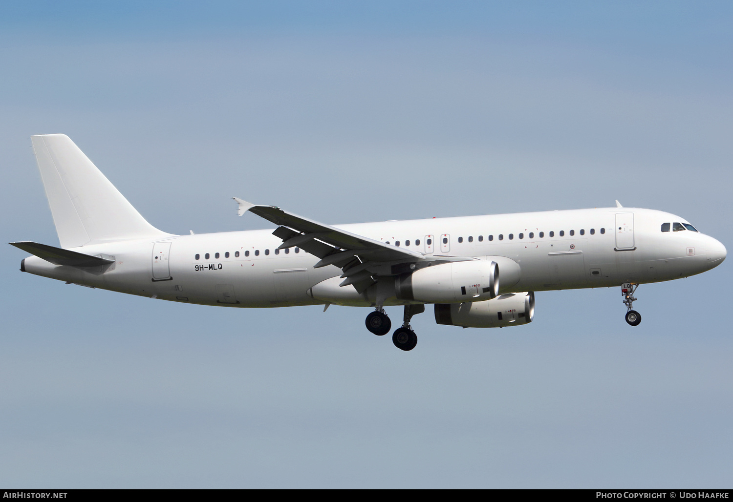 Aircraft Photo of 9H-MLQ | Airbus A320-232 | AirHistory.net #479463