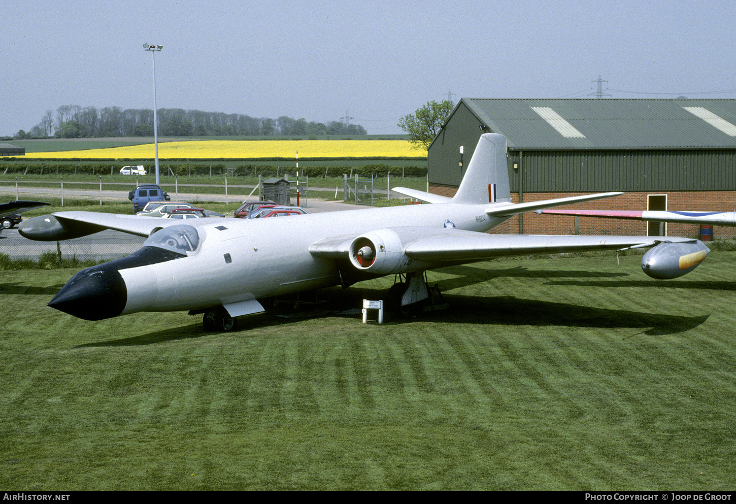 Aircraft Photo of WH904 | English Electric Canberra T.19 | UK - Air Force | AirHistory.net #479516