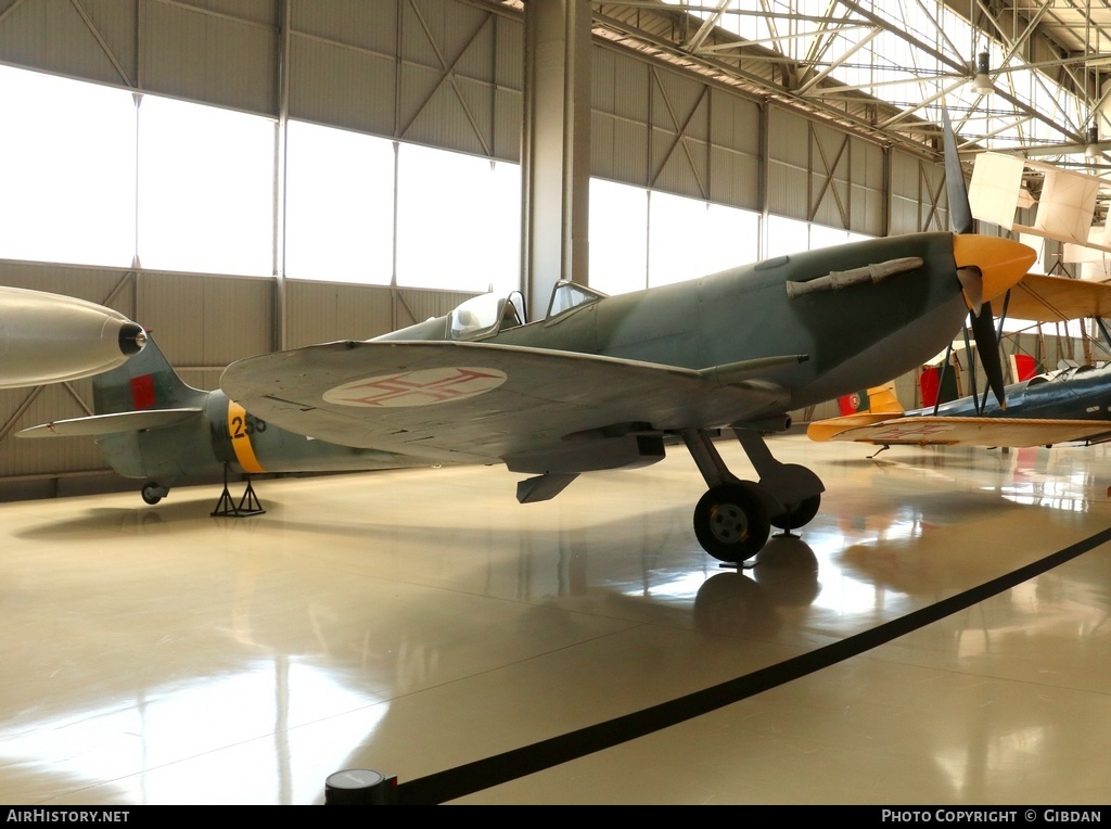 Aircraft Photo of ML255 | Supermarine 361 Spitfire LF9C | Portugal - Air Force | AirHistory.net #479540